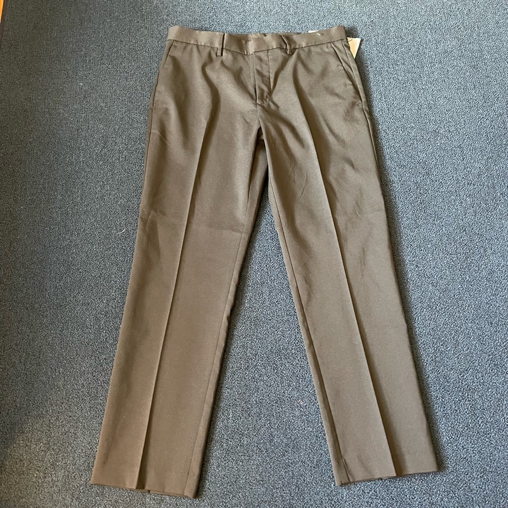 Perry Ellis Slim Fit Travel Luxe Dress Pants